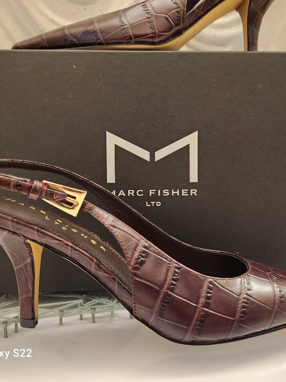 New in box-Marc Fisher Dark Brown Croc-Embossed Slingback Heels with Gold Buckle